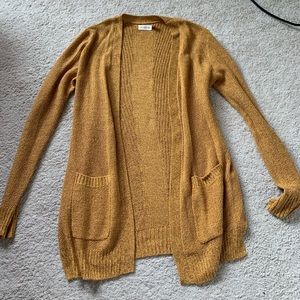 SO Brand, perfectly soft cardigan